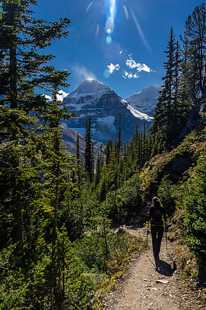 Descending to Lake Louise.