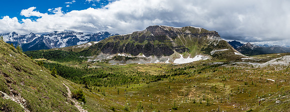 Views off the switchbacks over Citadel Pass to Citadel Peak which we've just ascended. Phil at lower right approaching the switchbacks.