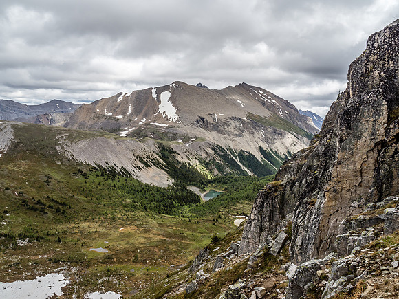 Fatigue Pass at left, Golden at right.