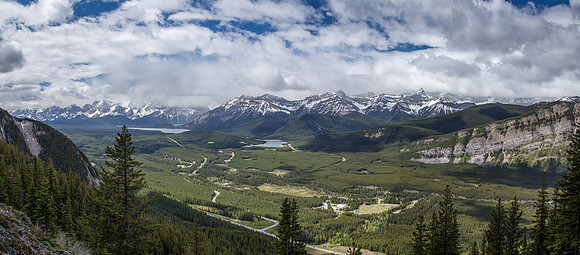 A gorgeous morning looking back over Kananaskis Lakes.