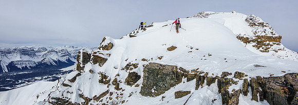 On the south ridge to the summit.