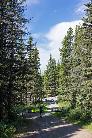 Back at the Elk Pass trail head.