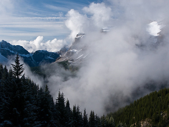 Marvel Lake is hidden in clouds.
