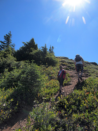 Grinding our way up the middle bump on the way to Mount Thurston.