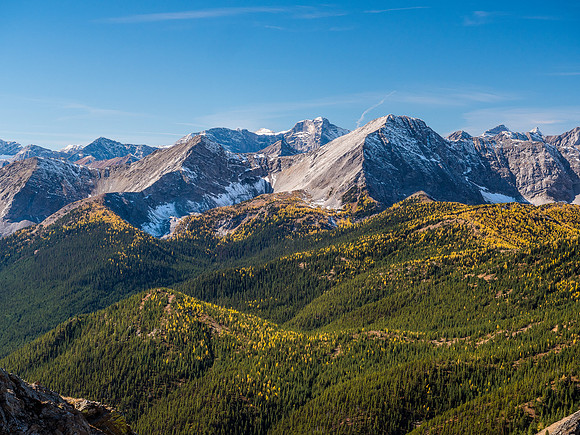 More views west to Abruzzi and Odlum.