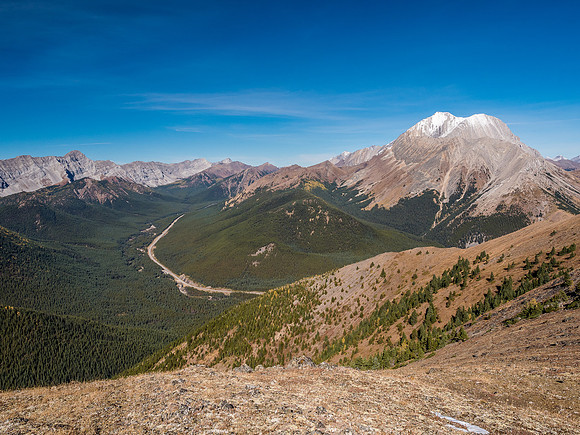 Looking north off the third summit, up the Highwood Pass.