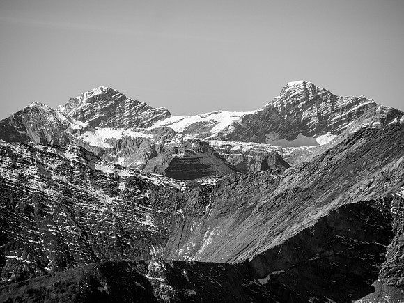 I believe these are Mount Minton (L) and Marconi (R).