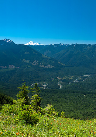 Another shot of Baker with the ridge and the Chilliwack River.