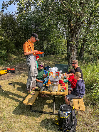 A nice break at the Dry Island Buffalo Jump Provincial Park day use picnic area.