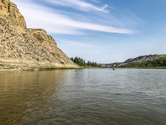 Dramatic landscapes as we enter Dry Island Buffalo Jump Provincial Park.
