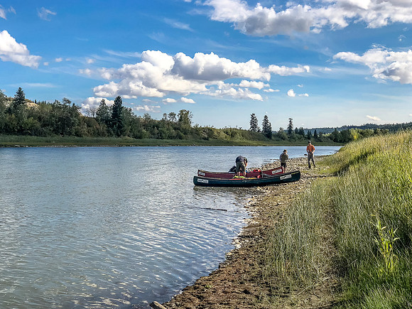 Taking breaks is key when traveling with kids. There were tons of cows on the east side of the river here.