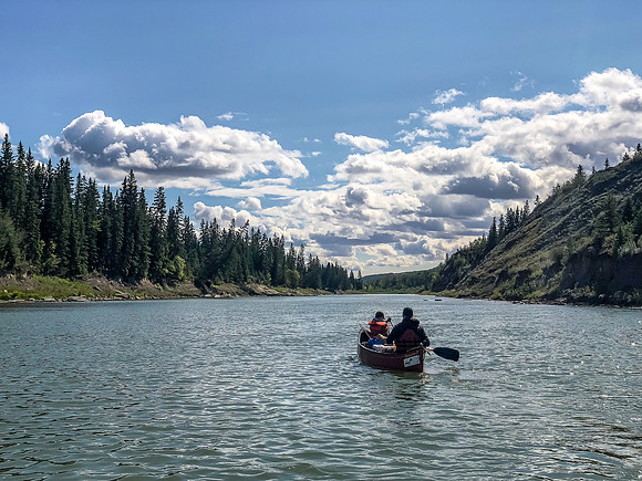 The sky clears off and the paddling becomes downright pleasurable.