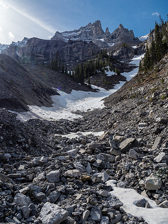 Looking forward to quick travel on the snow patches. At this point we'll go up and then left on snow.