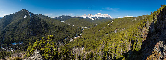 Looking over the Etherington Creek basin towards the High Rock Range.