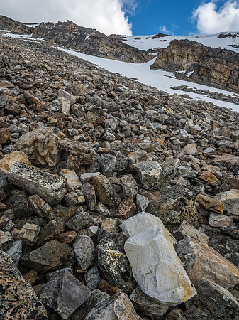 Approaching the access couloir.