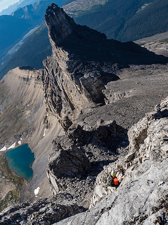 The views around the crux are awesome. Too bad it's so short and easy.