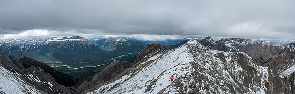 Phil follows me to the true summit of Cockscomb - albeit very reluctantly.