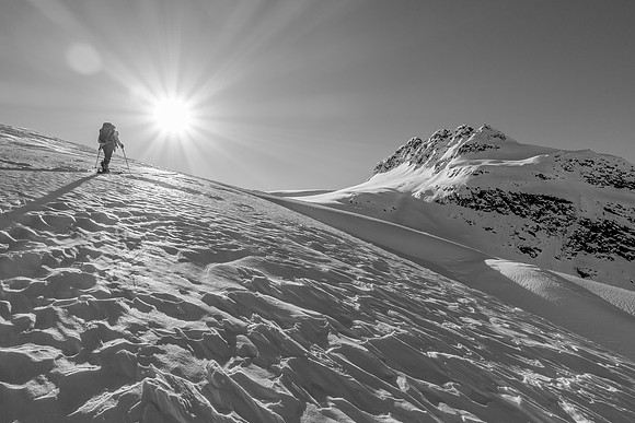 Ascending the Illy towards Lookout Mountain.