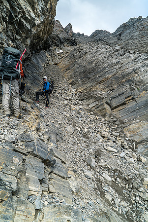 A very steep, loose gully to the summit ridge.