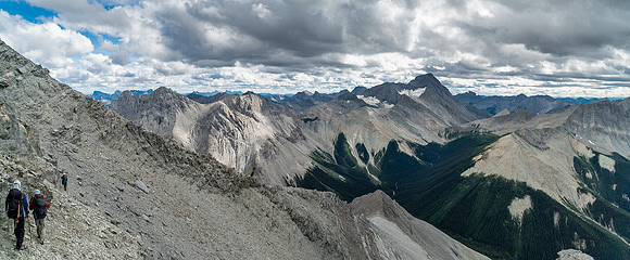 The second bowl was a bit mankier than the first but still not bad. The headwaters of Thunder Creek at foreground in front of Mount Mike.