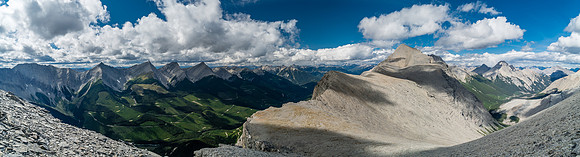 Mount Folk (R) looks fairly easy from this angle - and it is as we'd discover the next day.