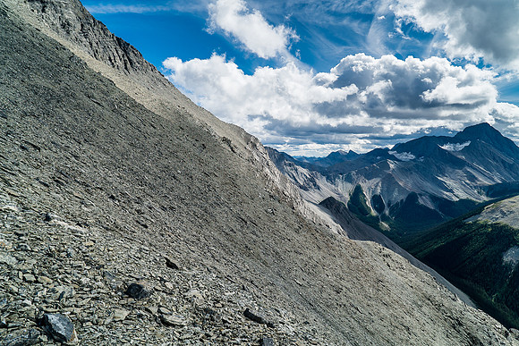 The first bowl traverse wasn't that hard and pretty obvious where to go. It got slowly more exposed as we traversed it though.