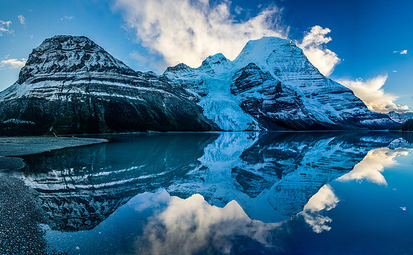 The sky cleared out in the evening and gave me this great shot of Robson and Rearguard reflected in Berg Lake.