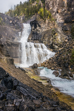 I took a brief detour to get to the bottom of White Falls from the main trail which was worth it.
