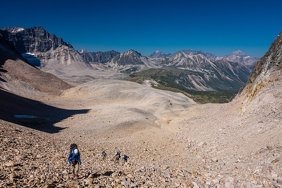 Hiking up to the second col.