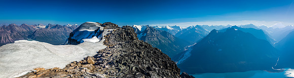 The gorgeous summit ridge of Fortress Mountain.