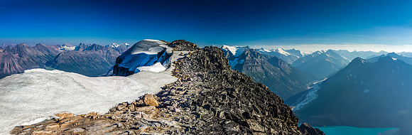 The gorgeous summit ridge of Fortress Mountain.
