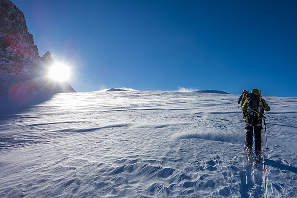 Note the drifting snow - it's not as warm as it looks!