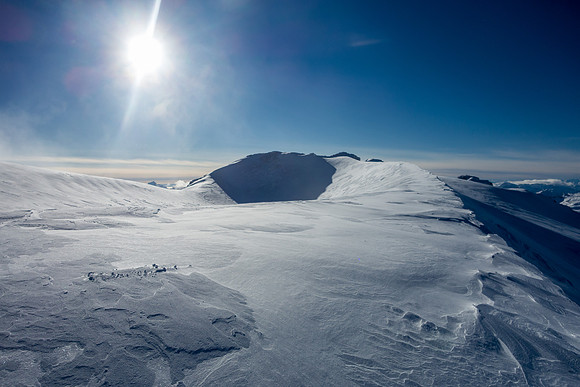 Gaining the summit ridge on Gordon.