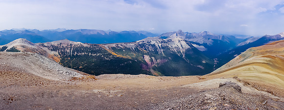Panorama of the entire traverse from Victoria Peak, just right of center.
