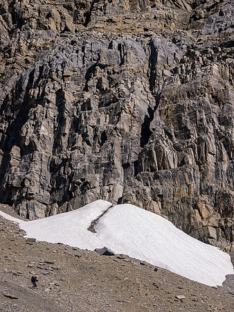 Huge terrain in the upper bowl on Vaux.