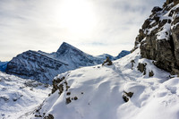 A cairn guides me along the exposed ledges - this is looking back at my tracks.