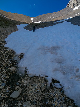 Keith kicks steps up to the Pig's Tail / Commonwealth col.