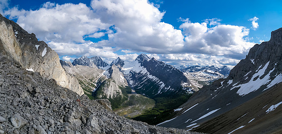 More stunning views from the col towards the Haig Icefield.