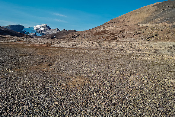 Very interesting Karst pavement near Caldron Lake. This would make an excellent bivy / hiking destination.