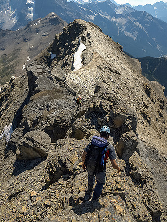Down climbing to the end of the upper ridge where we came up on the right hand side.