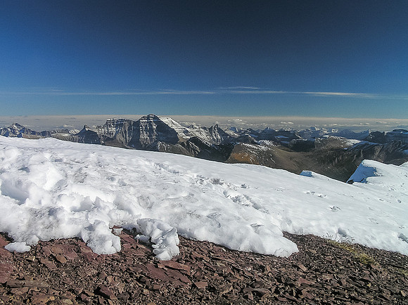 As evening draws closer the summit views are still incredible. Summit cornice on Mount Carthew.
