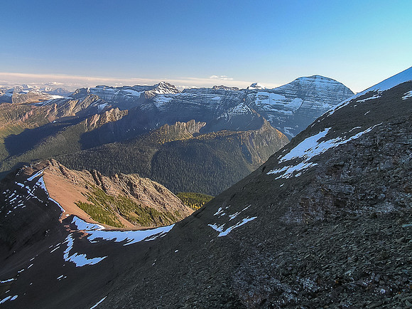 Our descent route goes straight down to the col and then down to the main trail.
