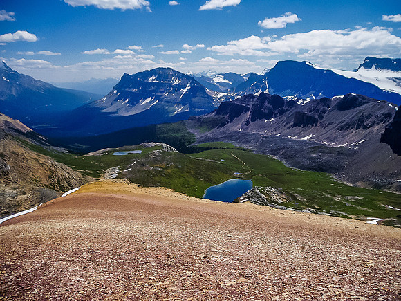 Descending to Helen Lake.