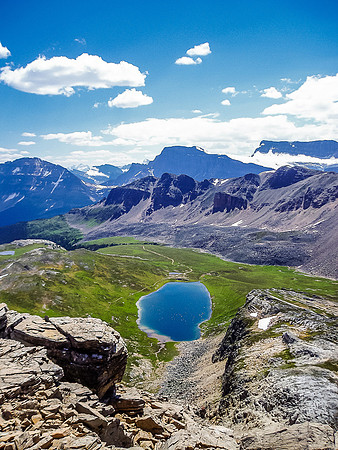 Descending to Helen Lake.