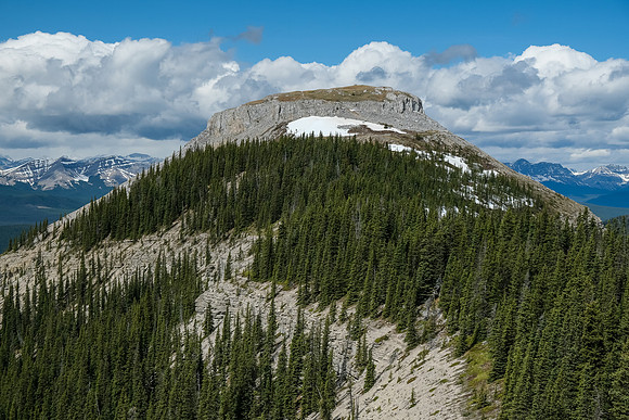 The main summit is easy to ascend.