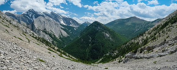 Descending the south gully to Cliff Creek. We'll traverse out to the right.