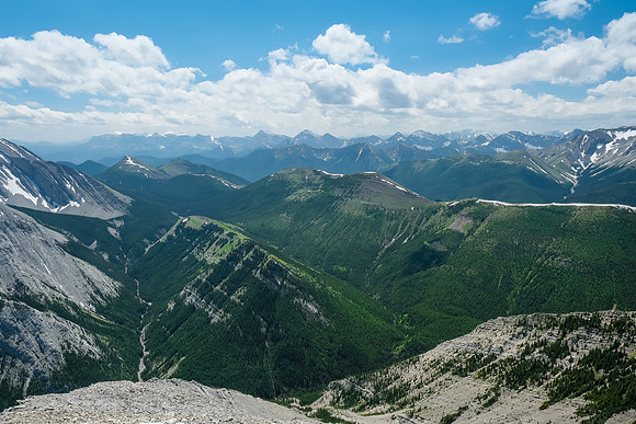 Views over Mist Ridge to the north High Rock and south Elk Ranges.