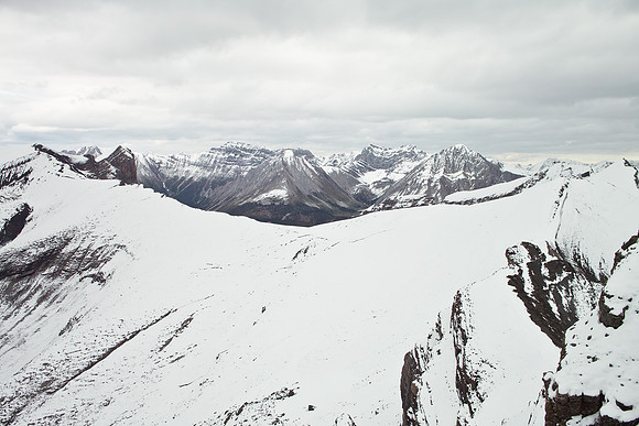 If we had more daylight we could bag three more peaks from here!