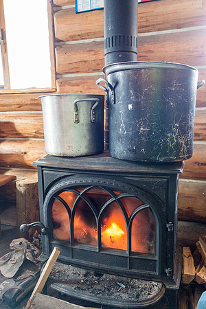 Elk Lakes ACC Hut.