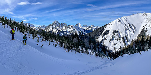 Skiing the NW gully.